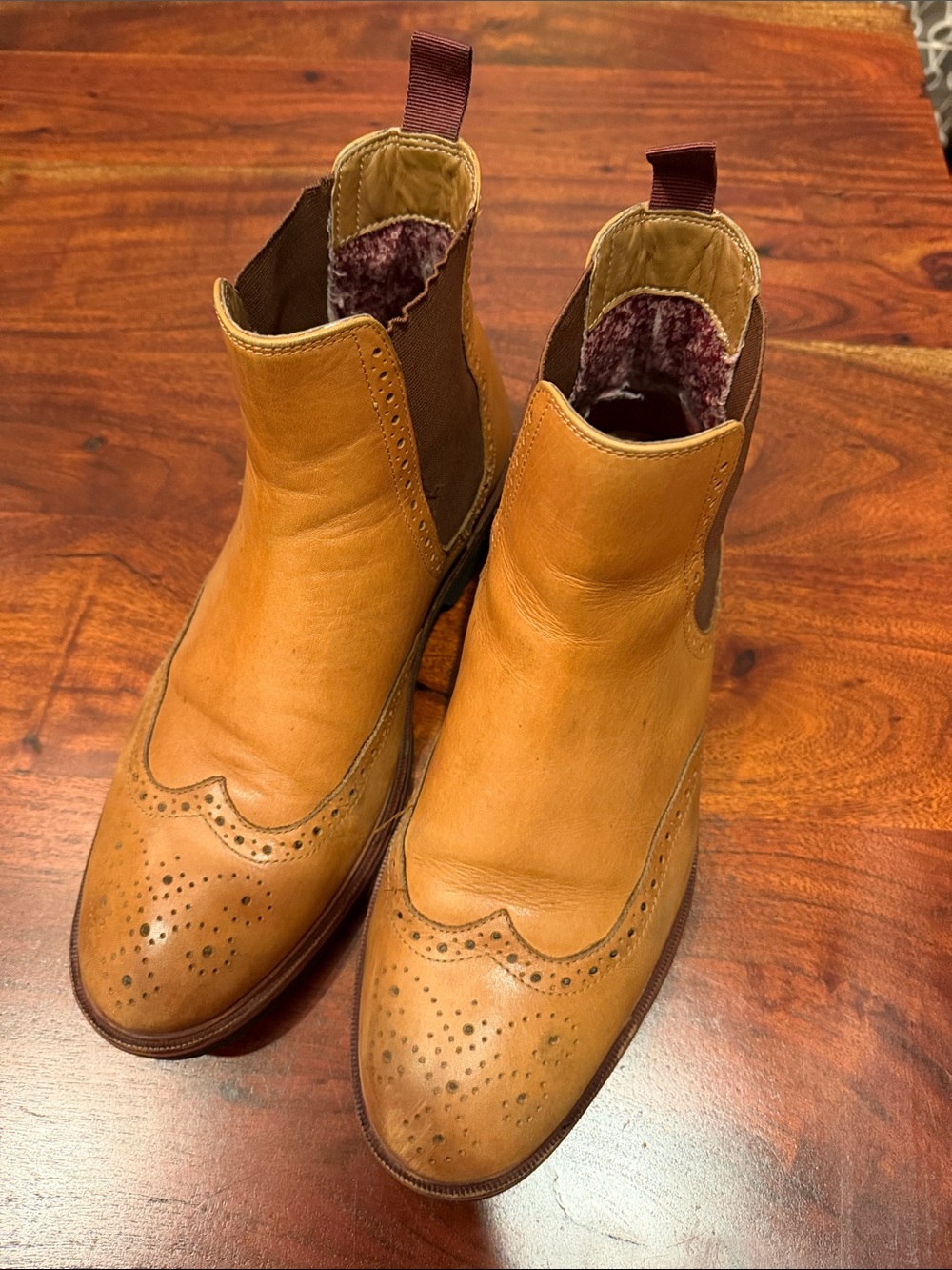 Men's Tan Leather Chukka Brogue Boots
